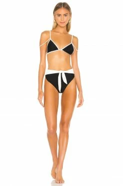 Camila Coelho Beso Top In Black & White 10 Camila Coelho Beso Top In Black & White -CAMILA COELHO Shop COEL WX17 V4