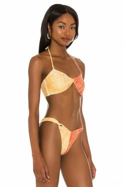 Camila Coelho Neves Top In Orange & Yellow In Orange & Yellow Palm 9 Camila Coelho Neves Top In Orange & Yellow In Orange & Yellow Palm -CAMILA COELHO Shop COEL WX66 V3