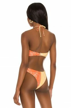 Camila Coelho Neves Top In Orange & Yellow In Orange & Yellow Palm 10 Camila Coelho Neves Top In Orange & Yellow In Orange & Yellow Palm -CAMILA COELHO Shop COEL WX66 V4