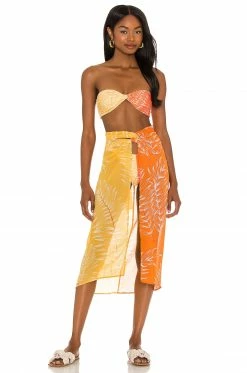Camila Coelho Neves Top In Orange & Yellow In Orange & Yellow Palm 11 Camila Coelho Neves Top In Orange & Yellow In Orange & Yellow Palm -CAMILA COELHO Shop COEL WX66 V5